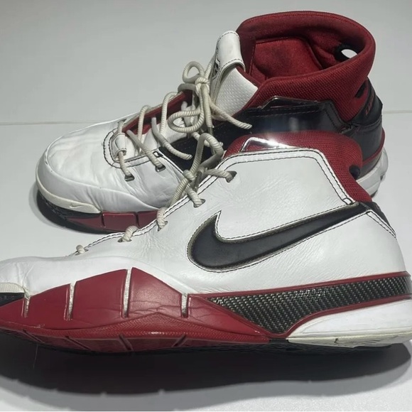 Kobe Bryant Protro Nike Men's Basketball Shoes Size 12